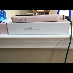 *BRAND NEW* L’ange blush pink hair straightener